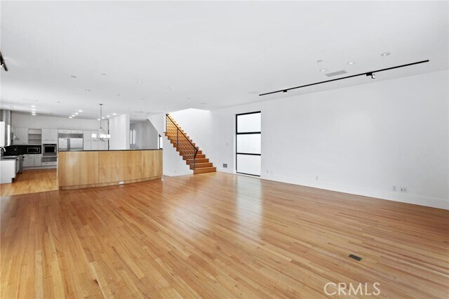 Building Photo - 129 20th St