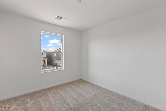 Building Photo - 3055 Magnolia Rnch Ave