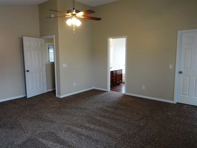 Building Photo - 418 Dovetail Cir