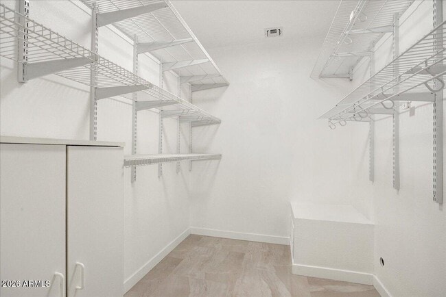 Building Photo - 8655 E Vía Del Palacio