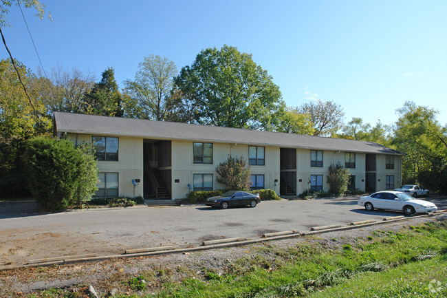 Primary Photo - Treetop Apartments