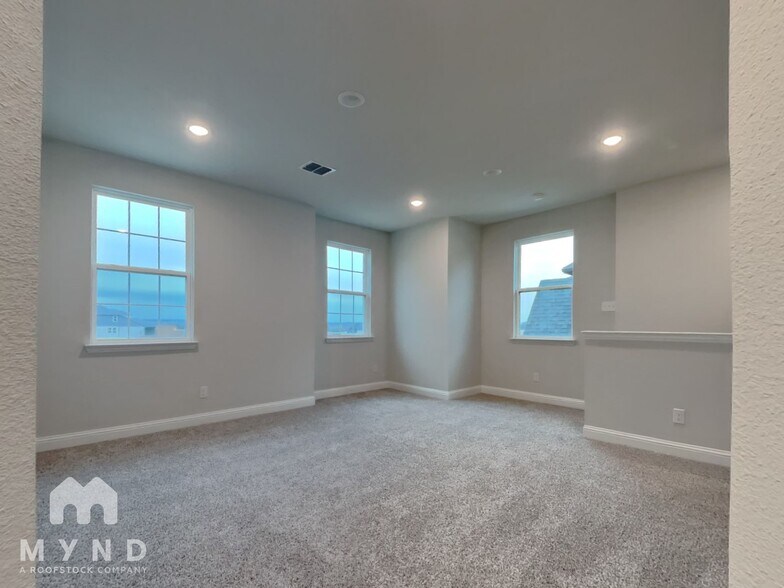 Building Photo - 508 Amalfi Wy