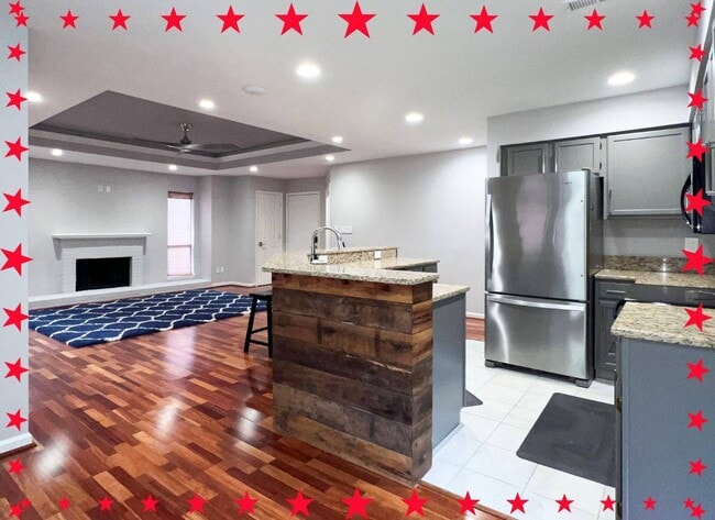 Primary Photo - 221 New Kent Pl