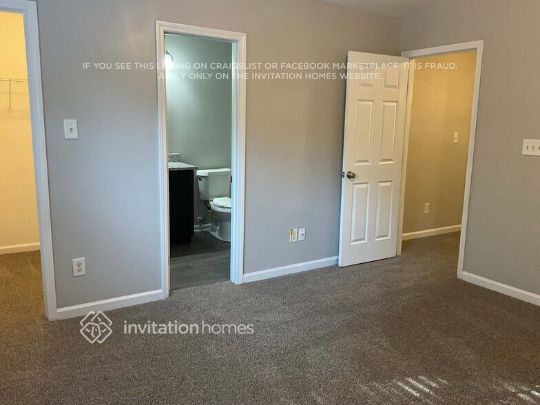 Building Photo - 3821 Tyler Bluff Ln