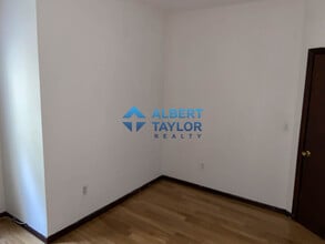 Building Photo - 89 Sheridan St