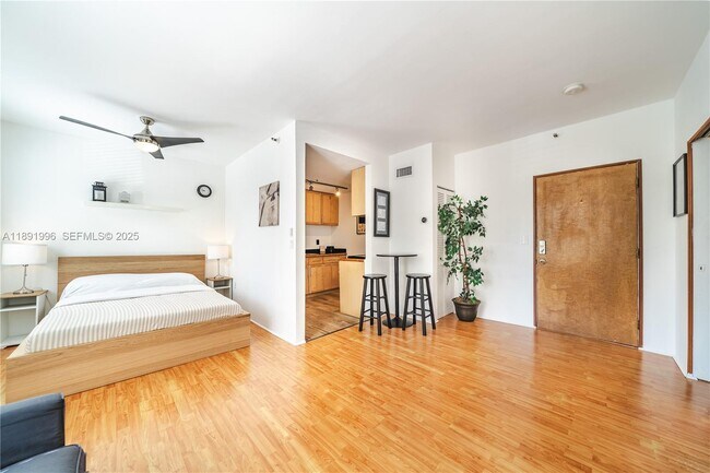 Building Photo - 1502 Jefferson Ave