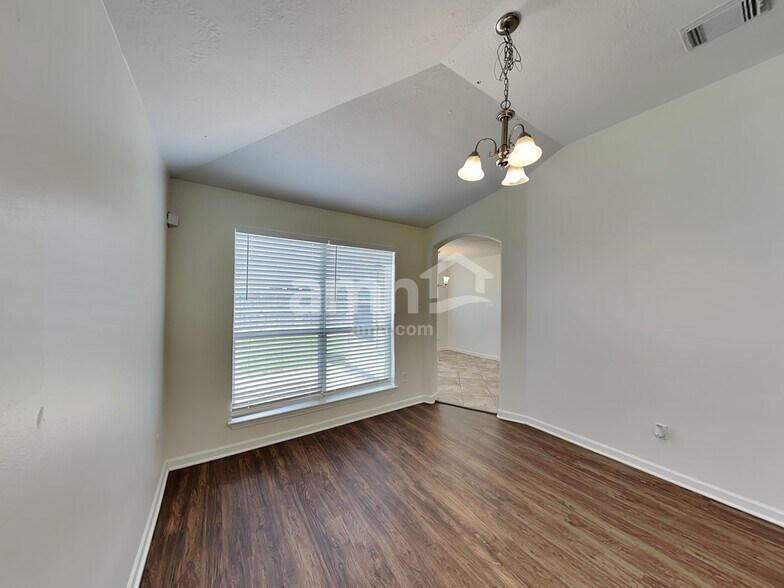 Building Photo - 15831 Aldridge Creek Ct