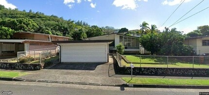 Building Photo - 1655 Onipaa St