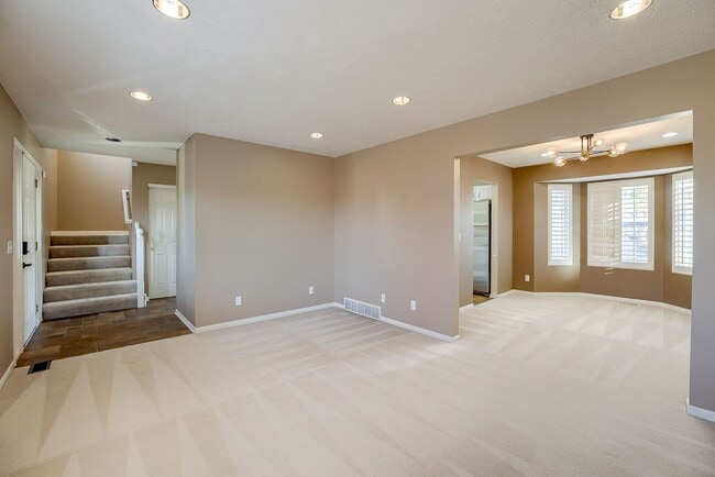 Building Photo - 3 Bedroom In A Great Location!!