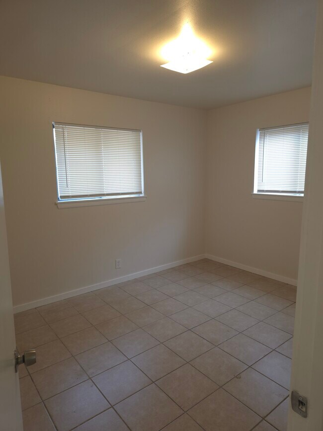 Building Photo - 7219 Marble Creek Dr