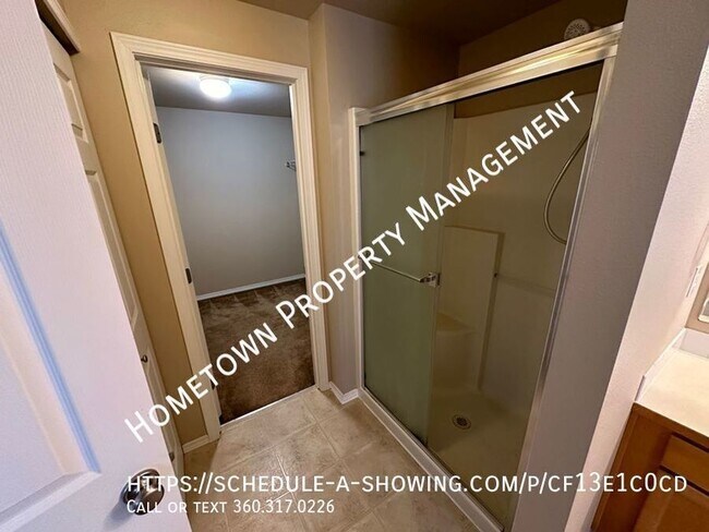 Building Photo - Spacious 4 Bedroom Home in Horizon Pointe!...
