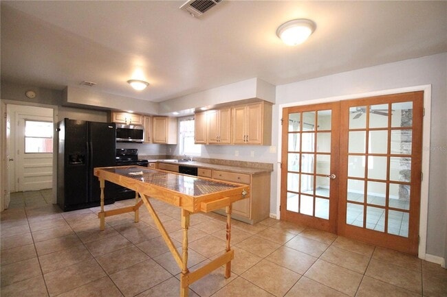 Building Photo - 1714 NW 38th St