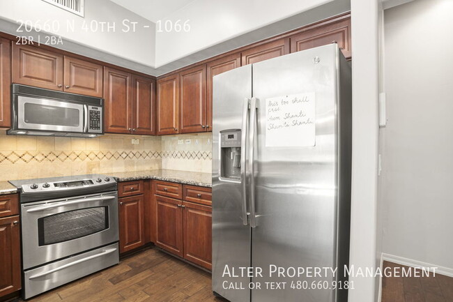 Building Photo - 20660 N 40th St