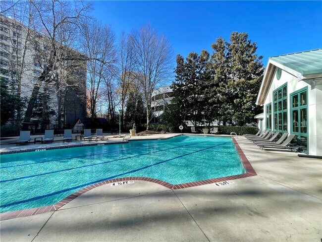 Building Photo - 2870 Pharr Ct S Northwest