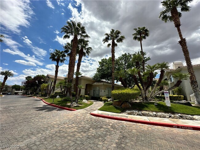 Building Photo - 1500 Ruby Cliffs Ln