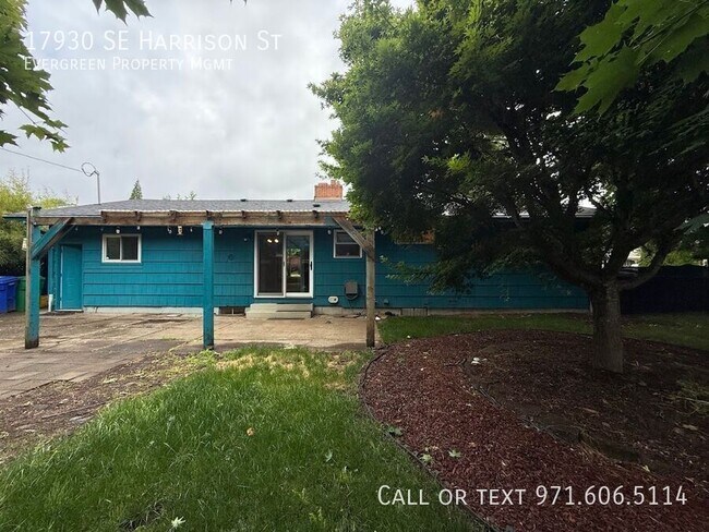 Building Photo - 17930 SE Harrison St