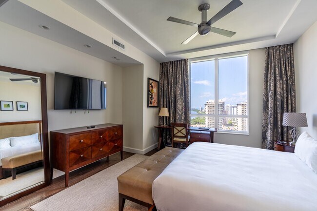 Building Photo - 3800 N Ocean Dr