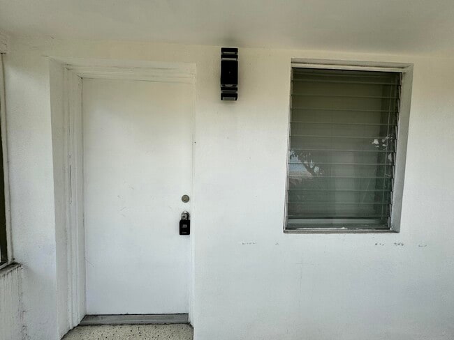 Building Photo - 1734 Fletcher St