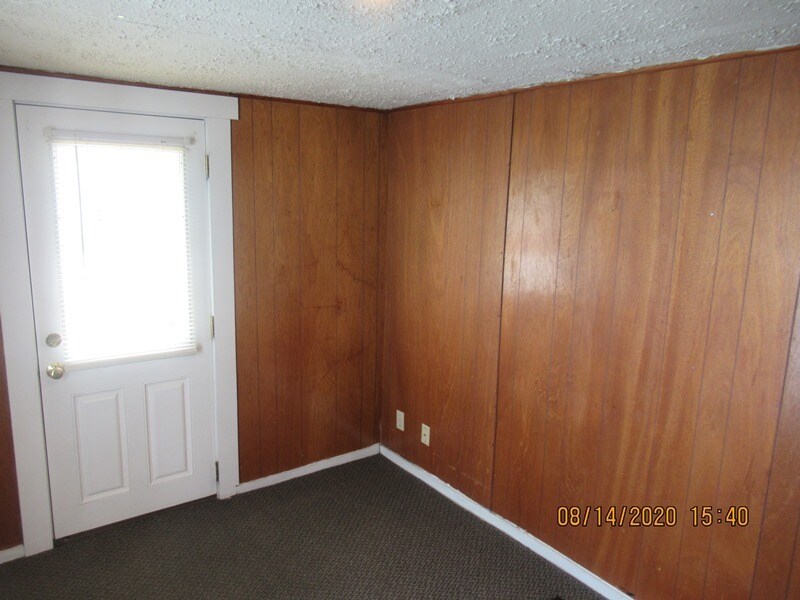 Building Photo - 320 E Cottage Grove Ave