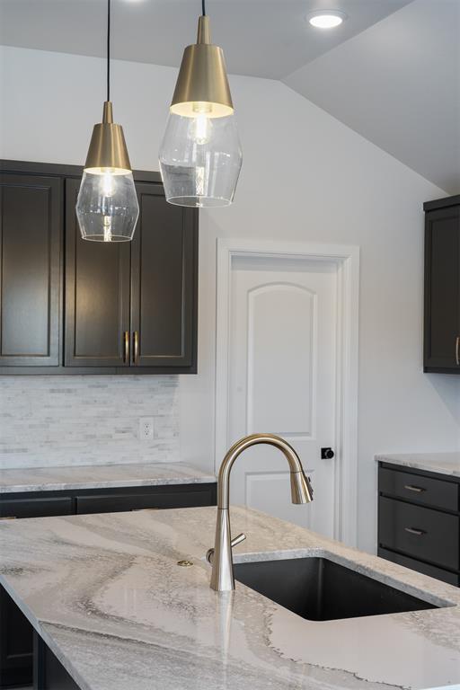 Building Photo - 3400 Piney River Dr