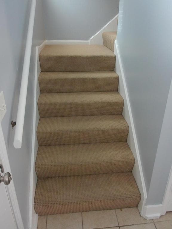 Building Photo - 909 W 41st Pl