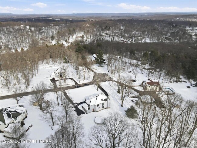 Building Photo - 5132 Pocono Park