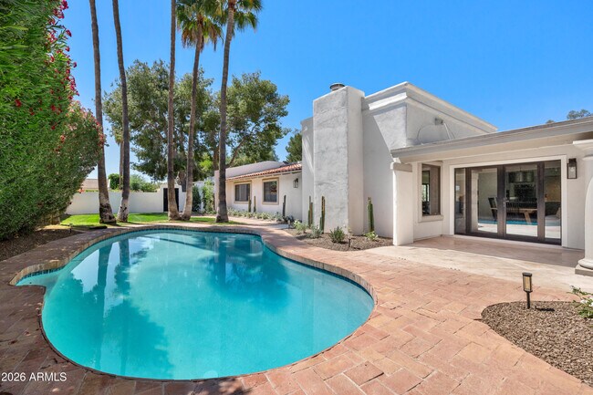 Building Photo - 7602 E Vía Del Reposo