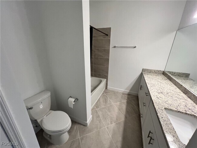 Building Photo - 14160 Pine Lodge Ln