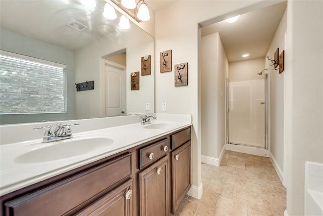 Building Photo - 1613 Applegate Way