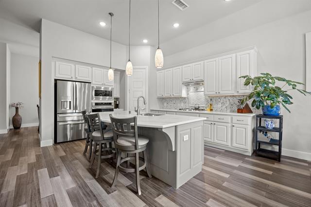 Building Photo - 9424 Excursion Dr