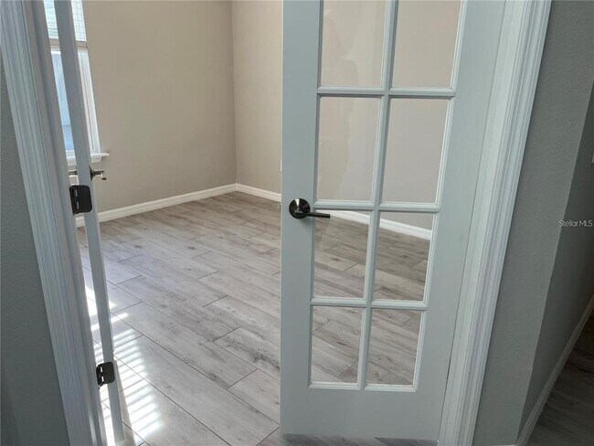 Building Photo - 9265 Tequila Sunrise Dr