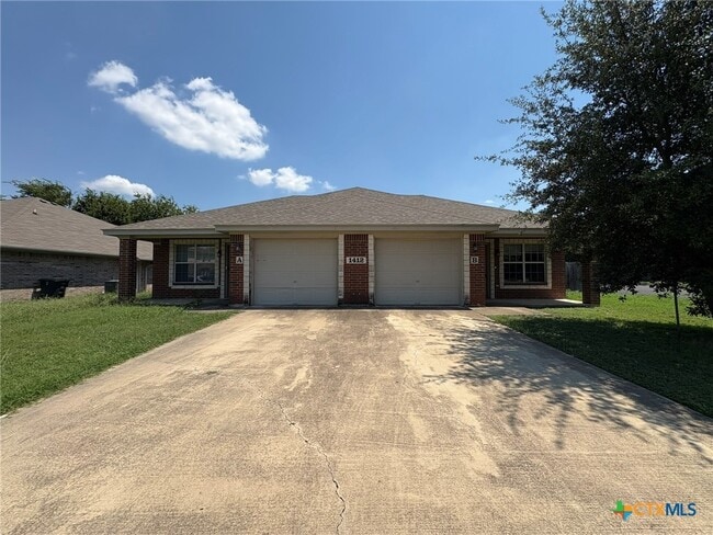 Primary Photo - 1412 Van Zanten Ct