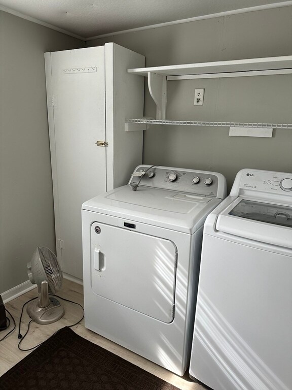 Building Photo - 51 Walnut St