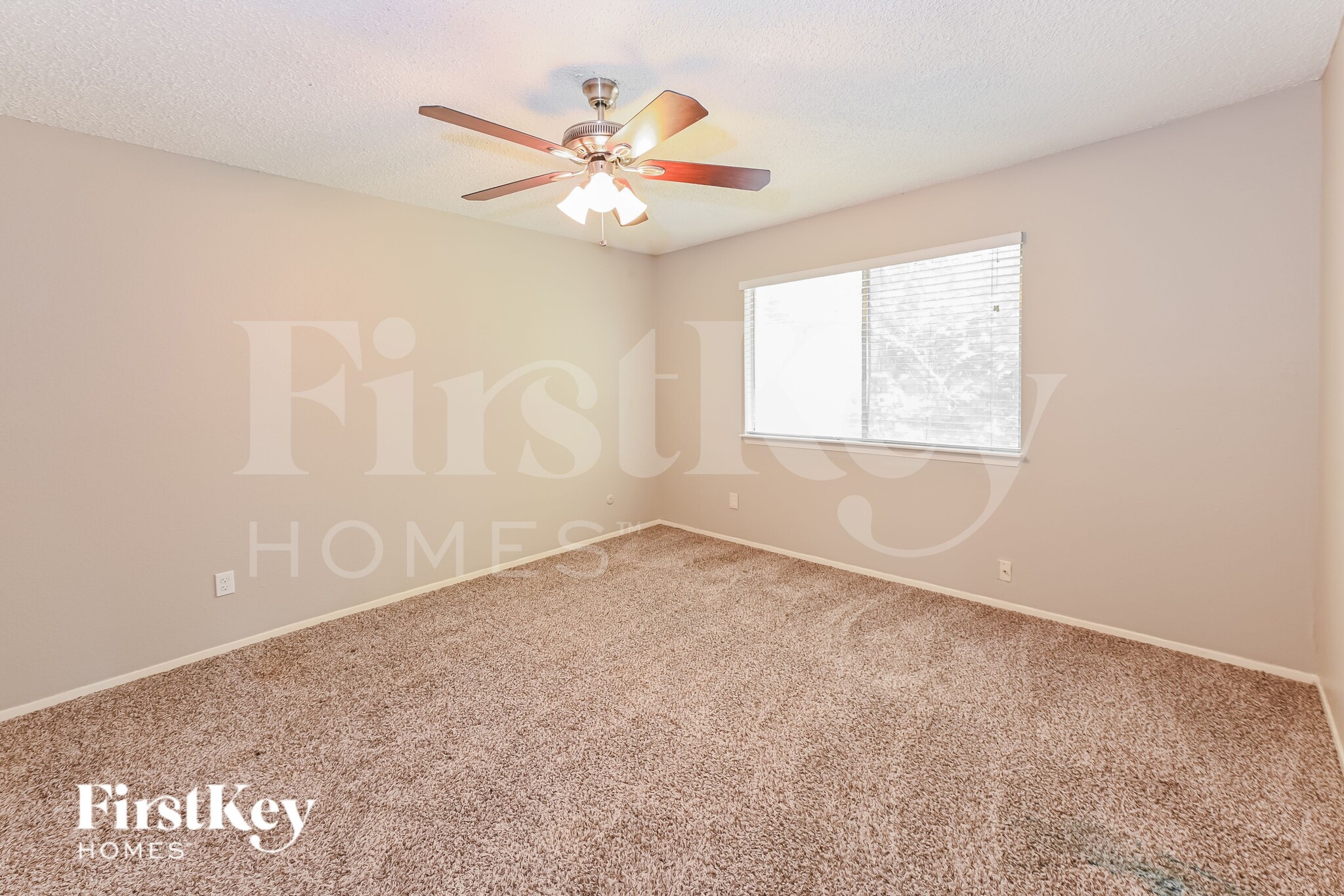 Building Photo - 6316 Porterway Dr