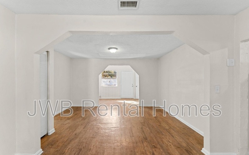 Building Photo - 433 Woodbine St