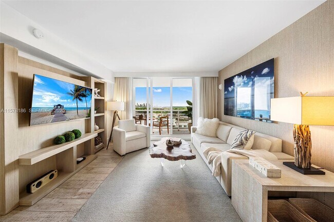 Building Photo - 102 24th St