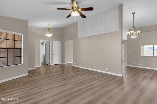 Building Photo - 4307 E Karen Dr