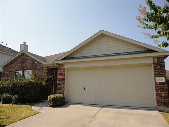Primary Photo - 2606 Slider Ct