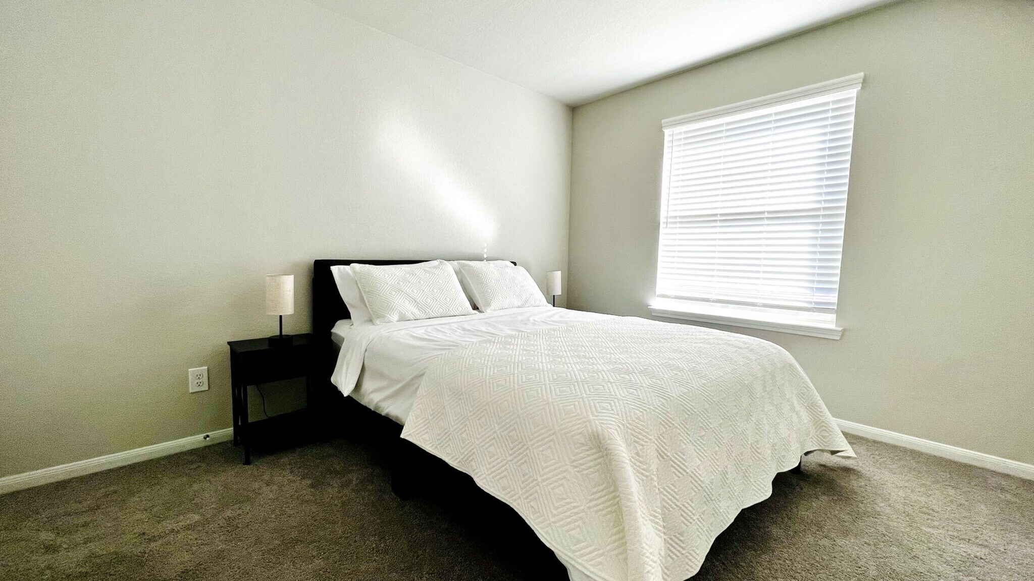 Building Photo - 24319 Wild Bramble Ln