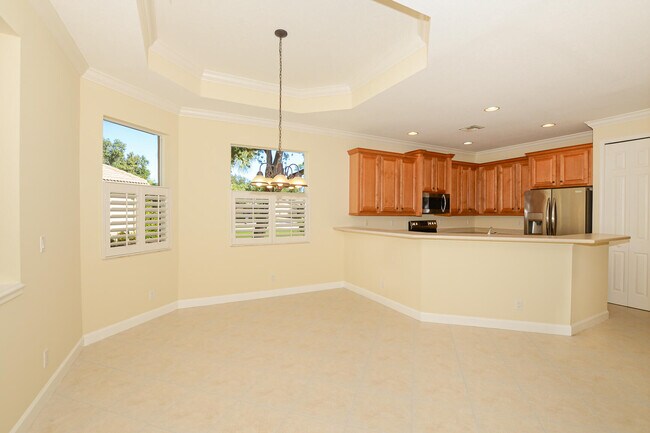 Building Photo - 7033 Willow Pine Way