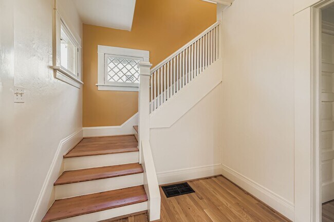 Staircase - 4904 NE 16th Ave