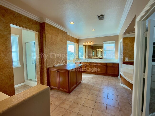 Building Photo - 13073 Dressage Ln