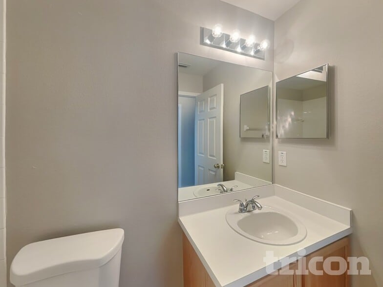 Building Photo - 11903 Butler Woods Cir