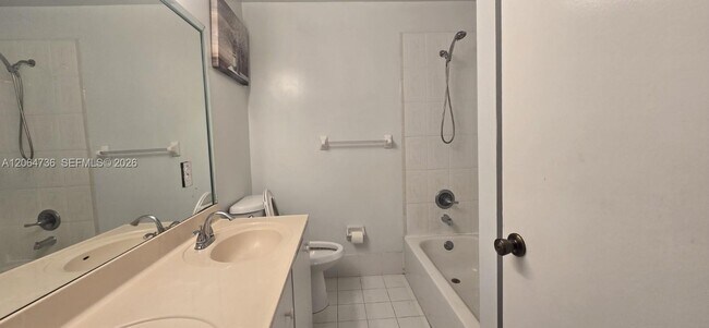 Building Photo - 9092 NW 40th St