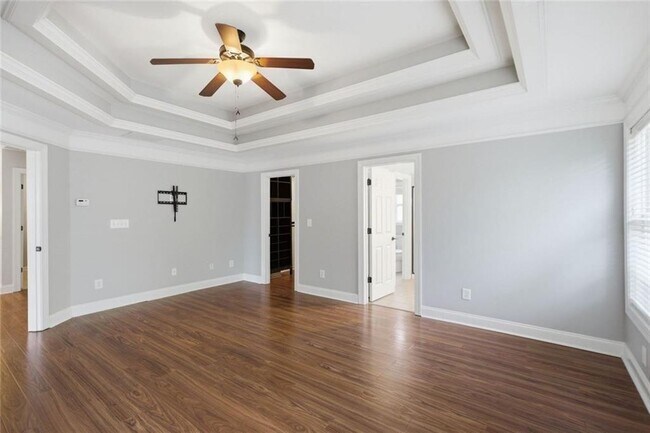 Building Photo - 518 S Fortune Way