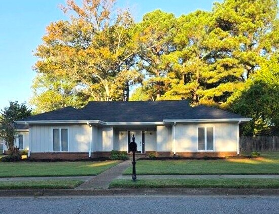 Primary Photo - 3625 Wincross Dr