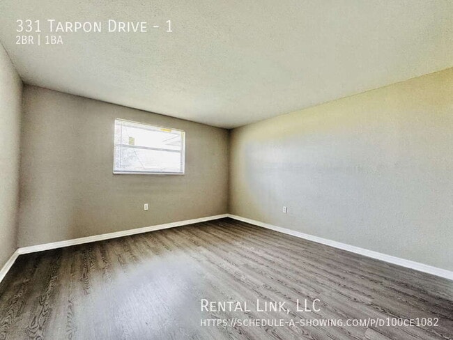 Building Photo - 331 Tarpon Dr