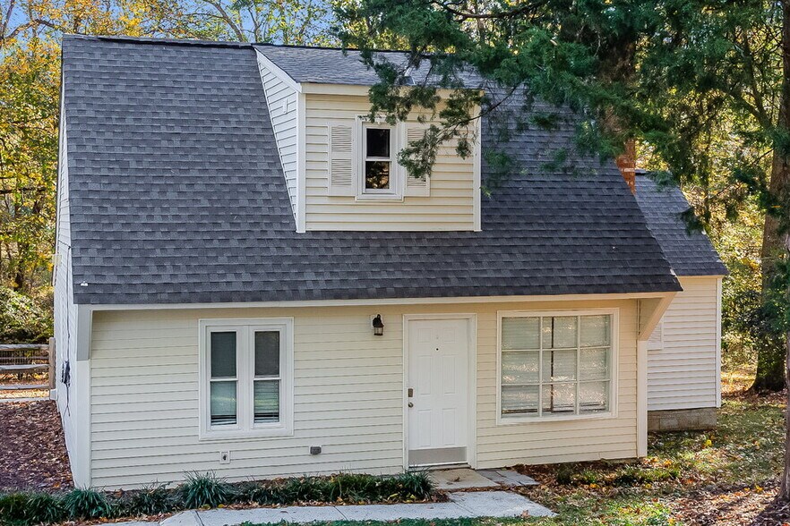 Building Photo - 11621 Shandon Cir