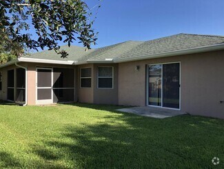 Building Photo - 2282 SW Natema Rd