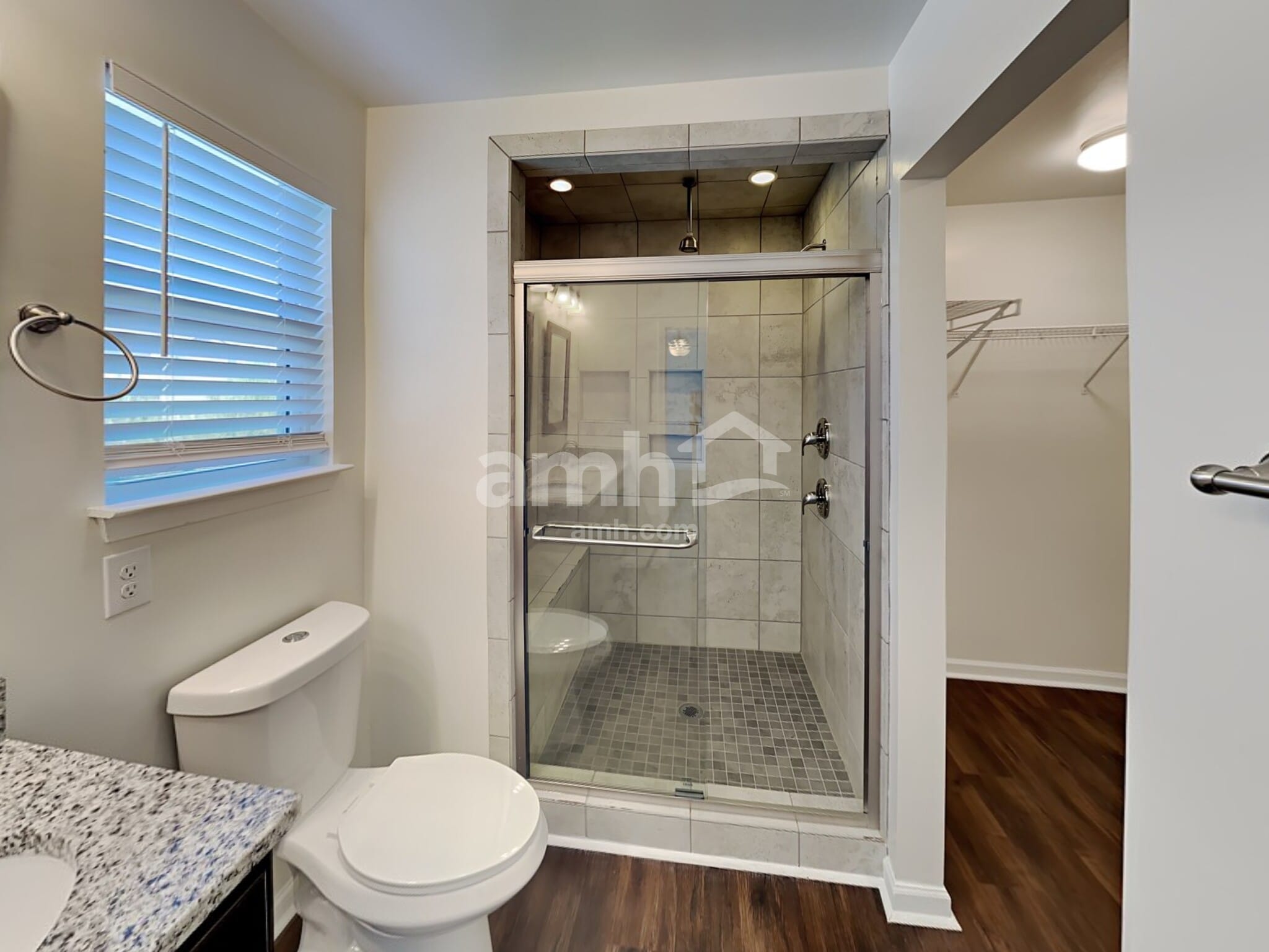 Building Photo - 404 Moses Rhyne Dr